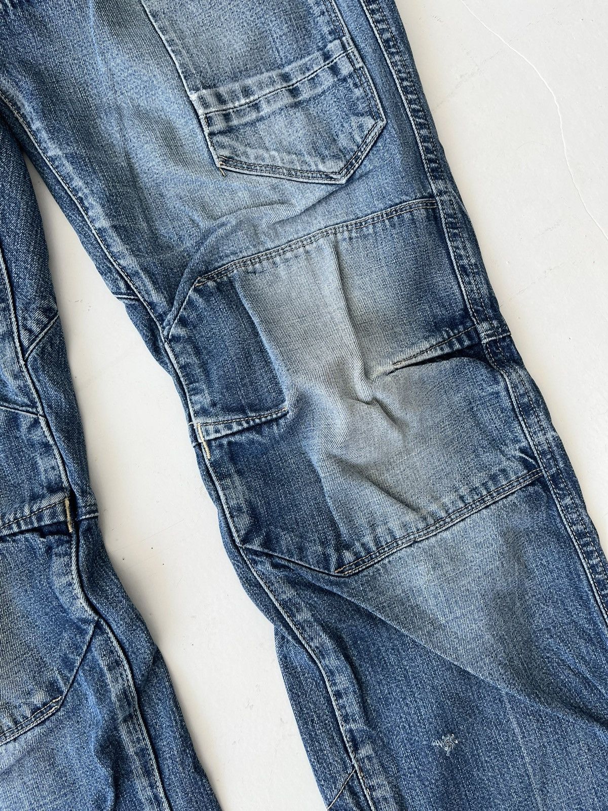 G-Star × Pharrell Vintage G Star Raw distressed trashed washed denim jeans y2k Size US 29 - 8 Thumbnail
