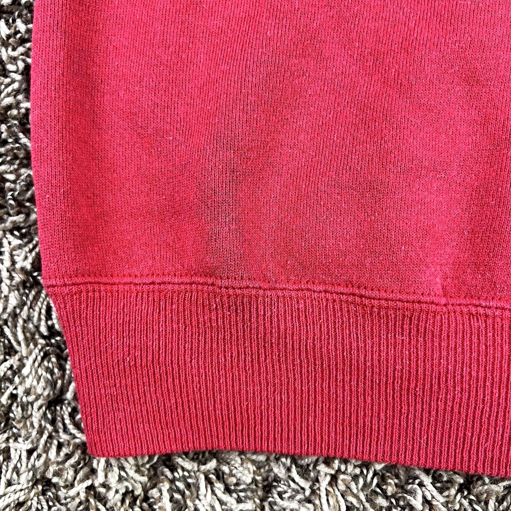 Hanes VINTAGE Hanes Her Way Red Raglan Crewneck Sweatshirt Women’s XL 90s Hanes Her Way Raglan Crewneck Sweatshirt Women’s XL Red Size XL / US 12-14 / IT 48-50 - 5 Thumbnail