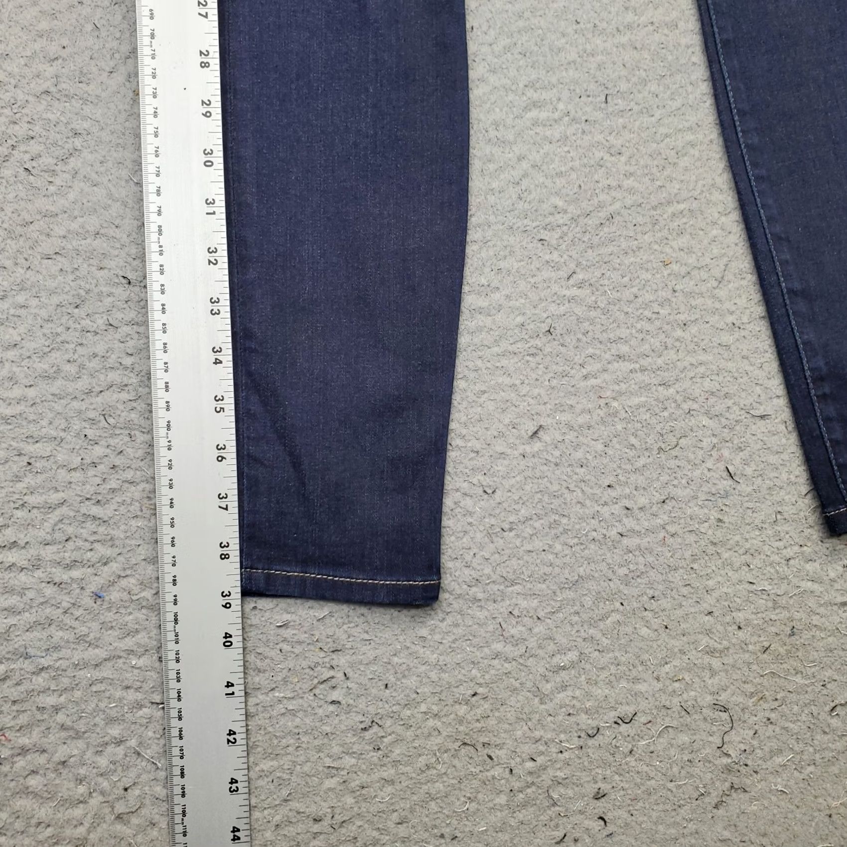 Gap Gap Womens 27 Jeans Blue Denim High Rise Skinny Leg 1969 Streetwear 5-Pocket Denim Size 27" / US 4 / IT 40 - 3 Thumbnail