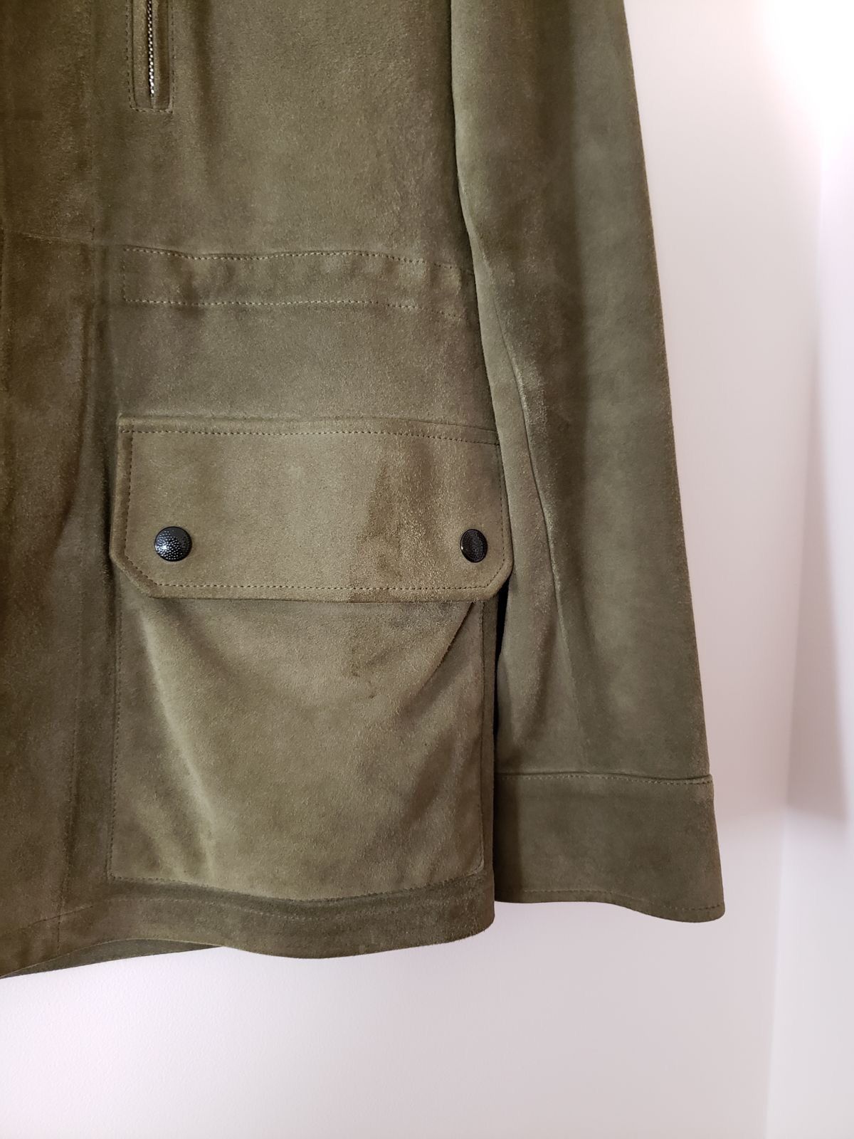 Hedi Slimane × Saint Laurent Paris Saint Laurent military jacket in olive goat suede Size US S / EU 44-46 / 1 - 6 Thumbnail