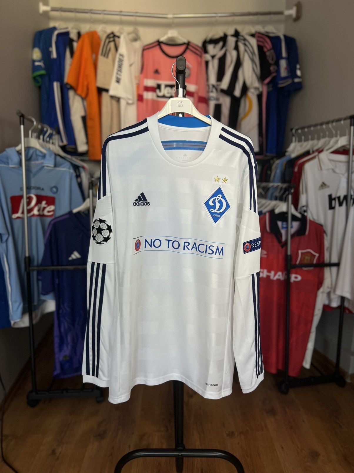 Adidas Soccer Jersey Adidas Dynamo Kyiv 2015/16 Yarmolenko #10 Size US L / EU 52-54 / 3 - 2 Thumbnail