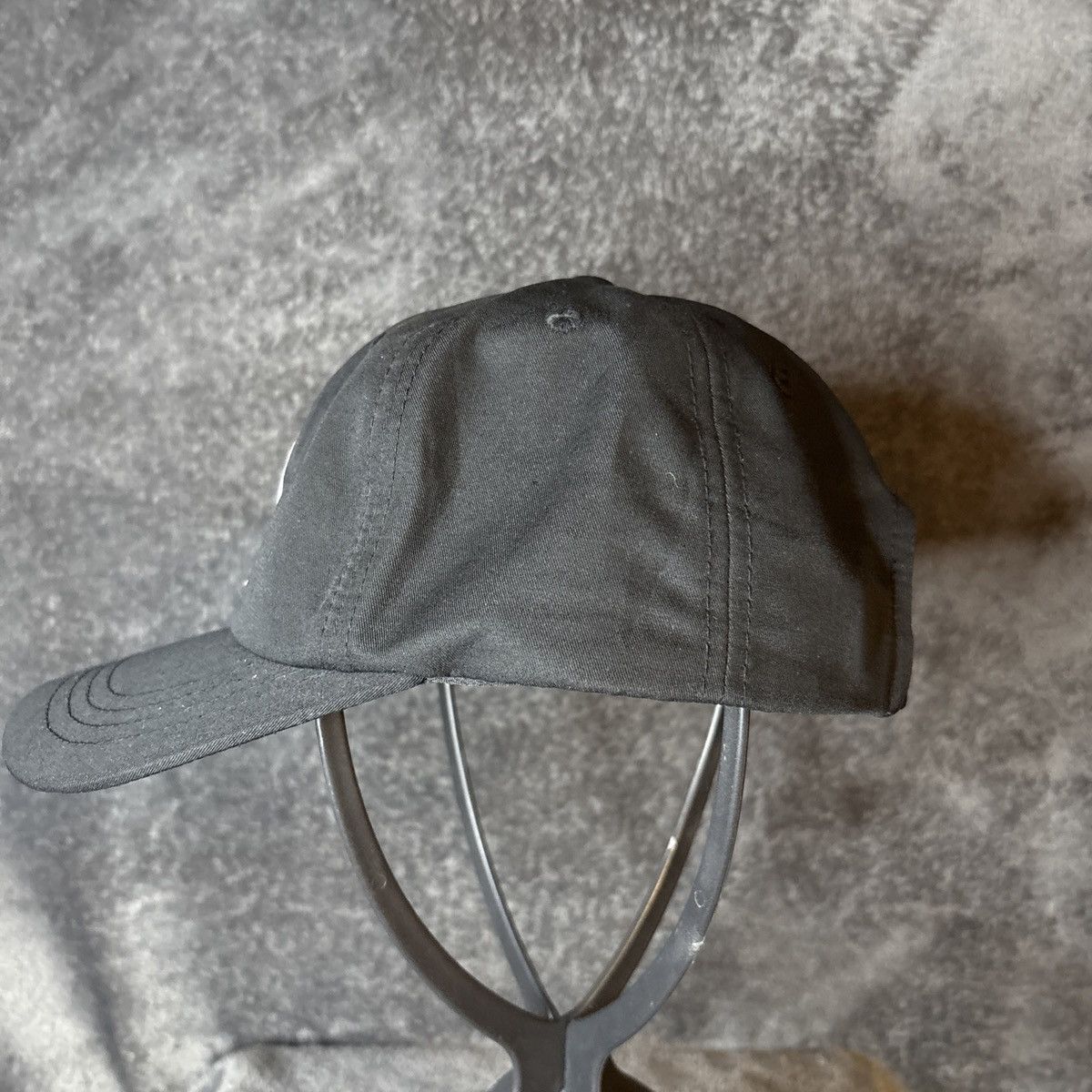 Reebok Reebok Hat Cap Strapback Black Sports Runner Mens Size ONE SIZE - 3 Thumbnail