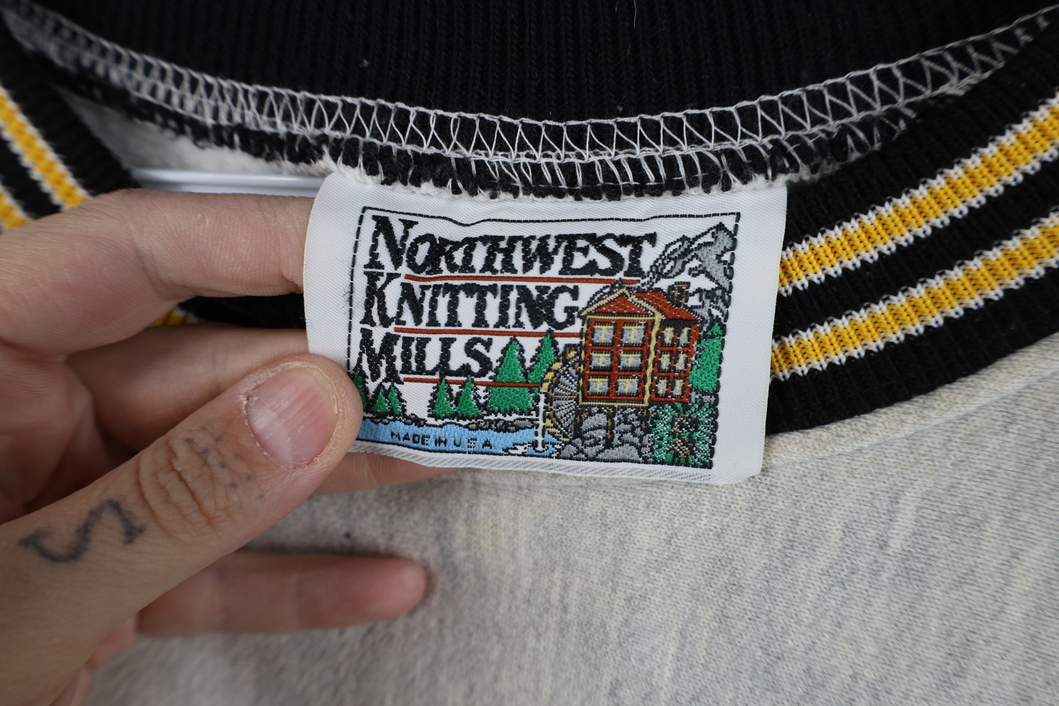 Vintage Vintage 90s Heavyweight Monmouth Sweatshirt Heather Gray USA Size US L / EU 52-54 / 3 - 10 Thumbnail