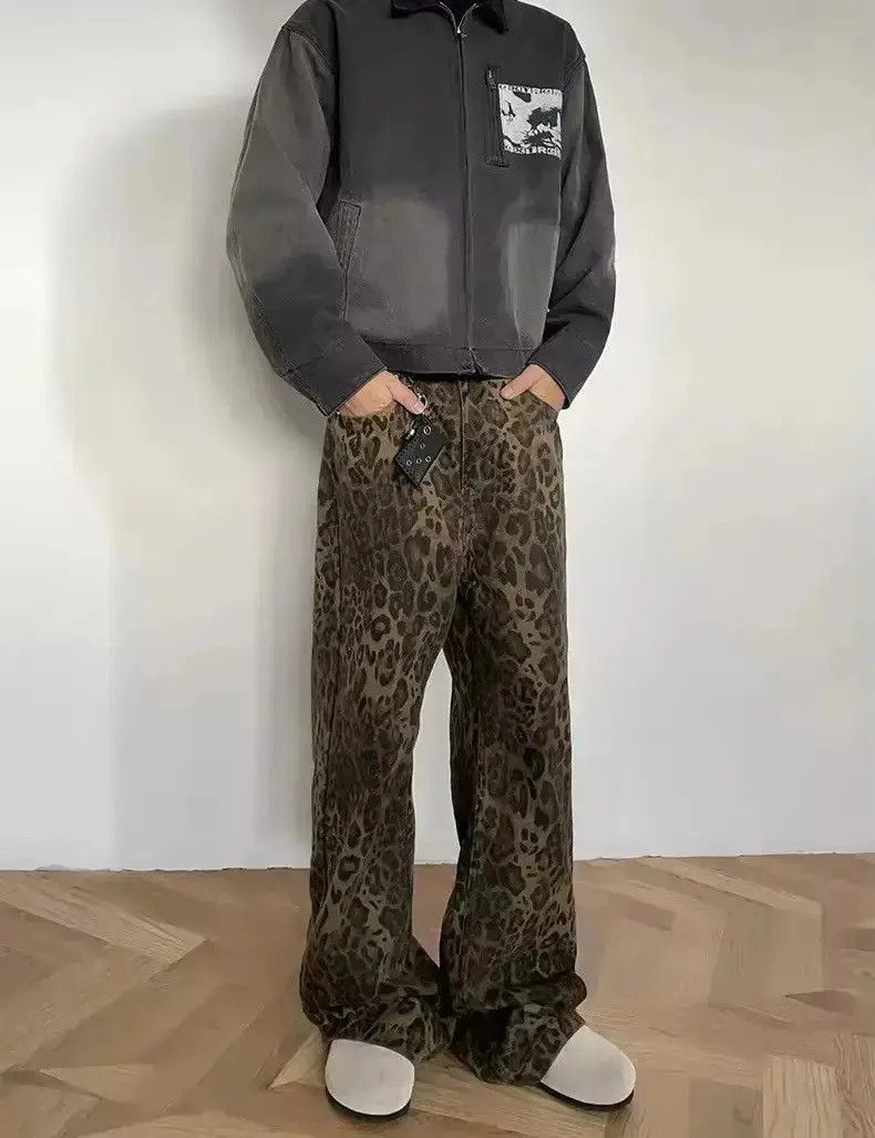 Japanese Brand Vintage Brown Leopard Print Straight Leg Jeans Size US 32 / EU 48 - 6 Thumbnail
