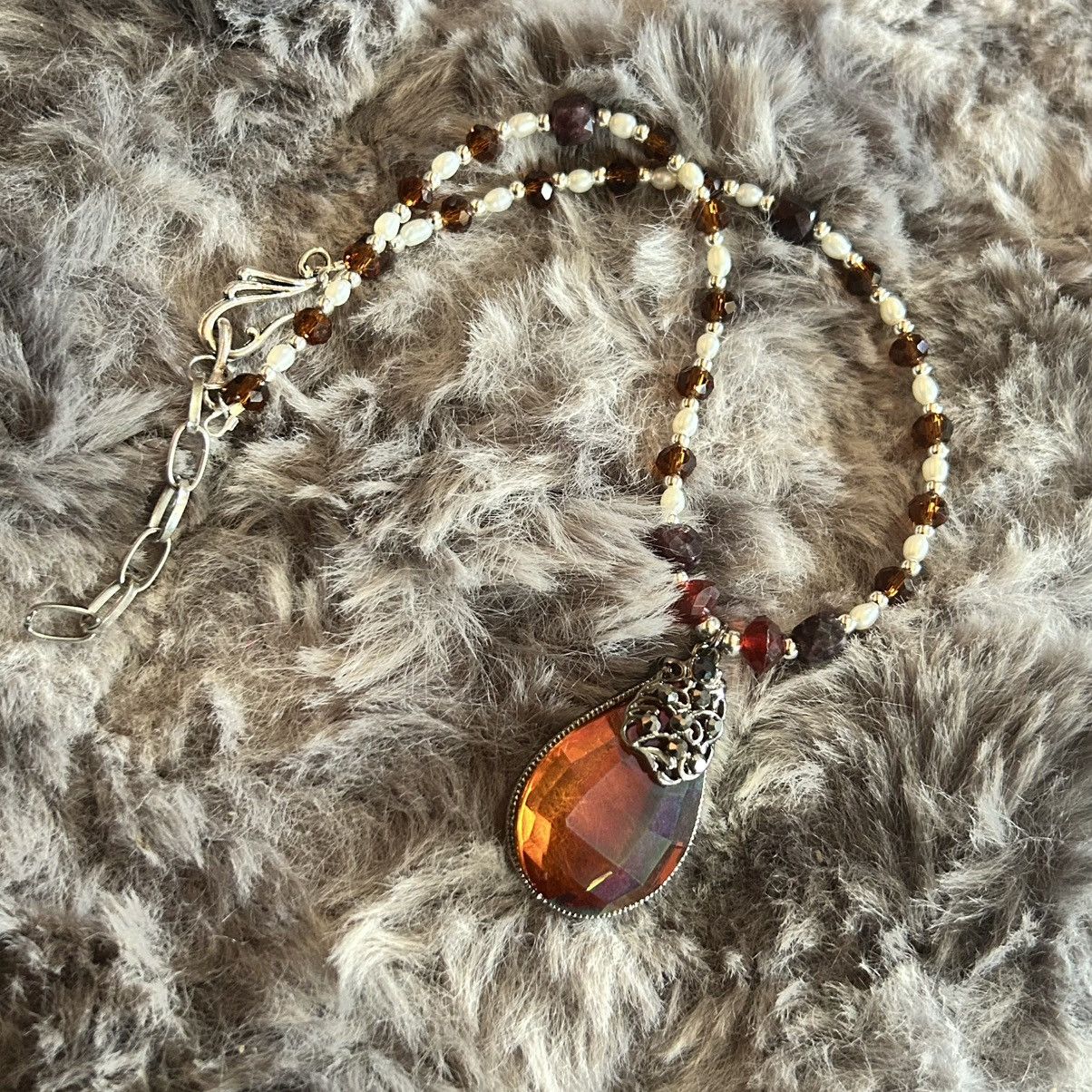 Handmade Handcrafted repurposed glass pearl garnet bead necklace Size ONE SIZE - 5 Thumbnail