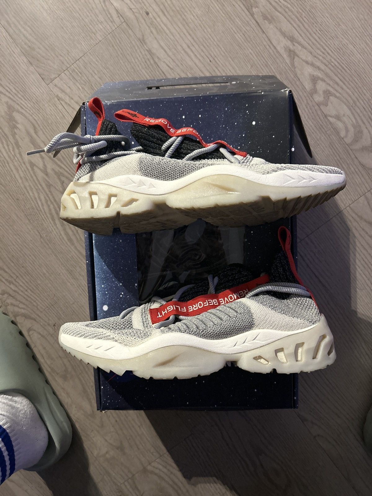 SIA COLLECTIVE Sia Collective Vultr V2 White NASA Size US 10 / EU 43 - 4 Thumbnail