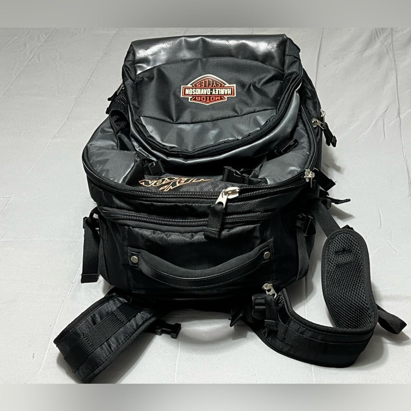 Harley Davidson Rolling Carry On / Backpack Vintage Perfect
