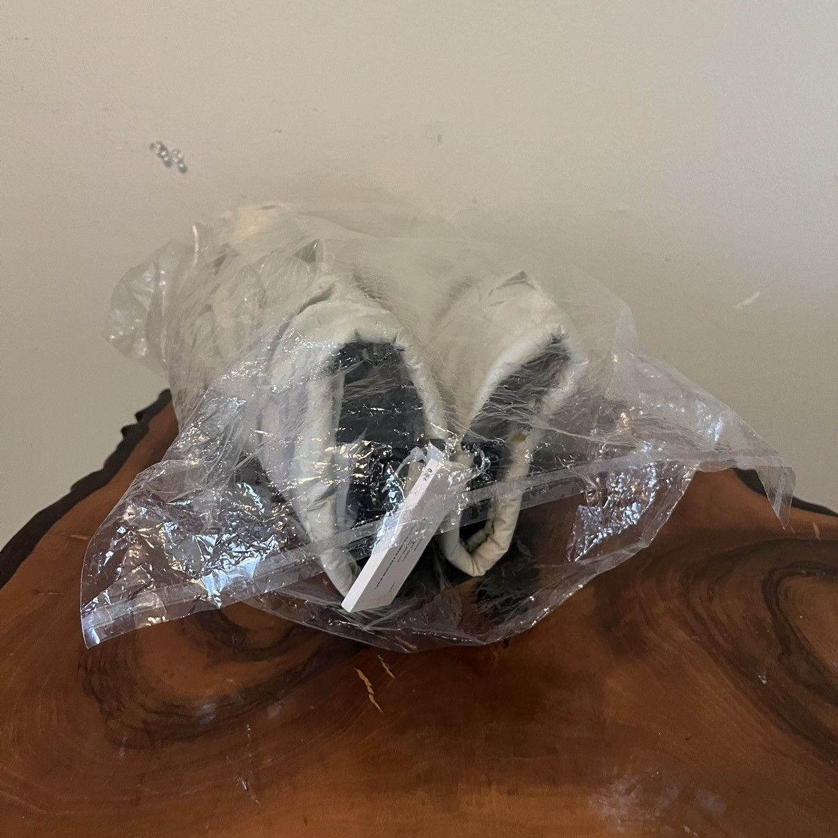POST ARCHIVE FACTION (PAF) 4.0+ Down Gloves “Left” Size ONE SIZE - 14 Thumbnail