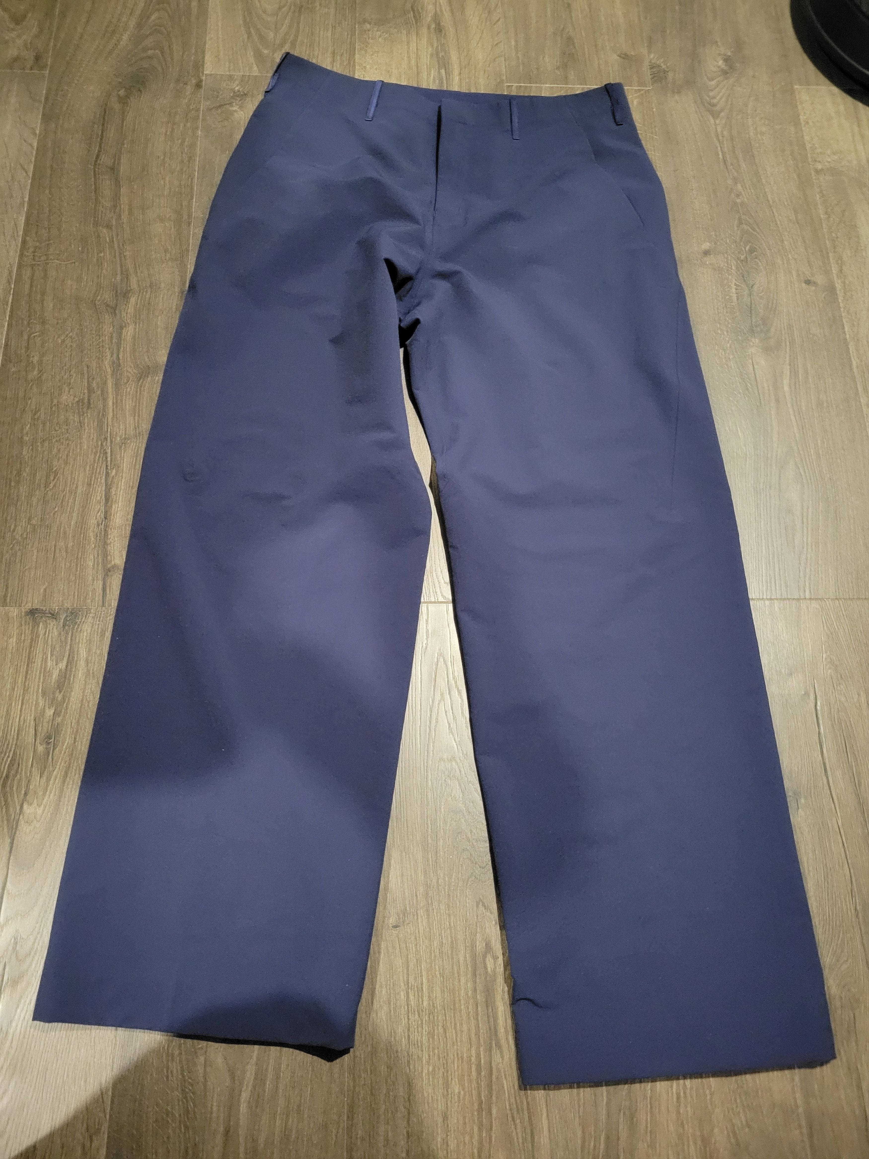 Veilance Corbel Pant Size US 34 / EU 50 - 1 Thumbnail