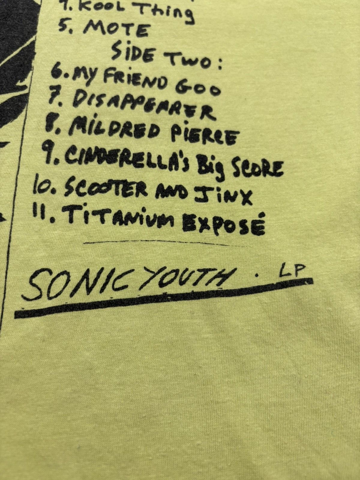 Band Tees Vintage 00s Sonic Youth Goo Album Tee Band Shirt Distressed Size US XL / EU 56 / 4 - 24 Thumbnail
