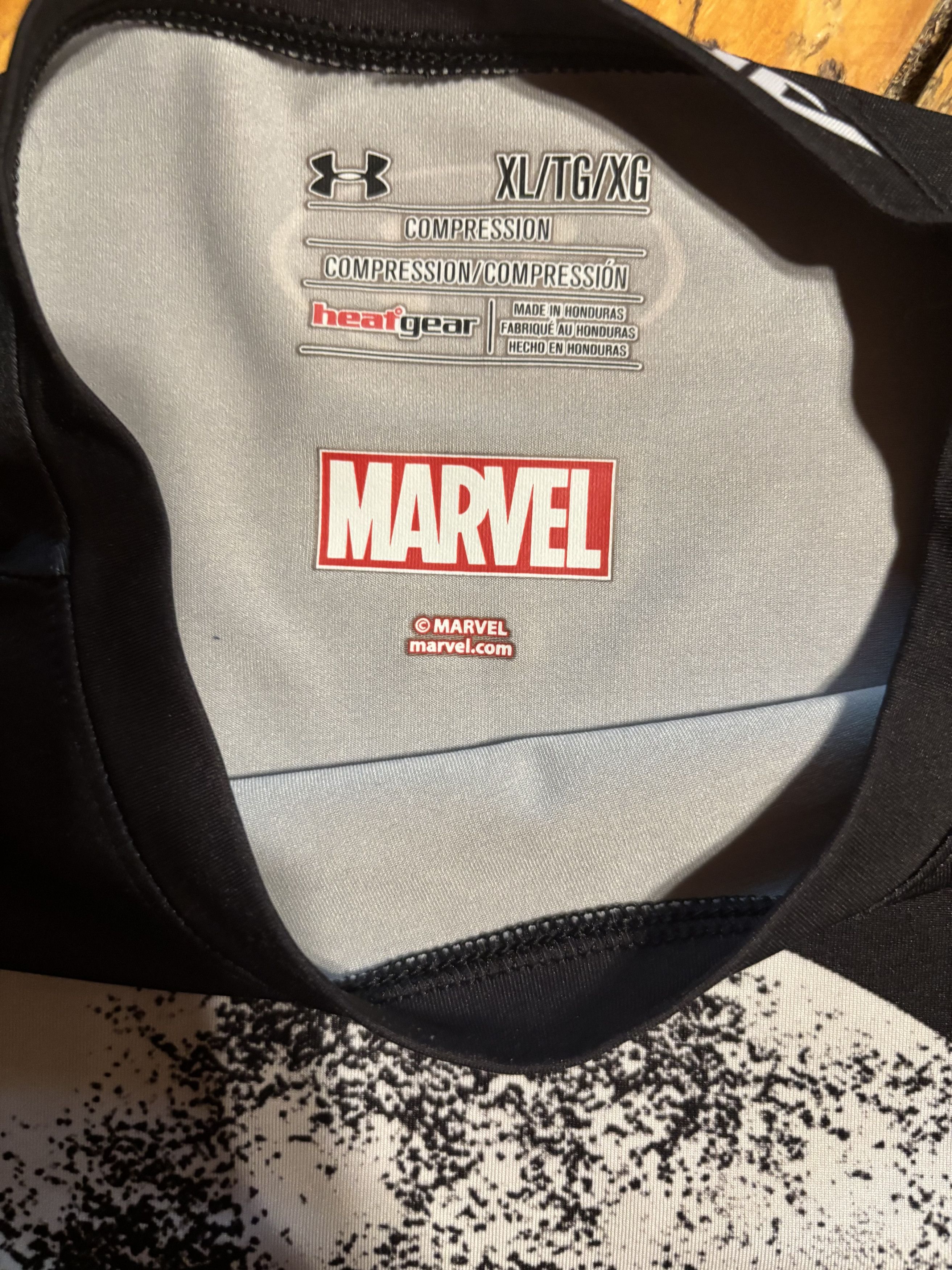 Marvel Comics × Under Armour Under Armour X Marvel Punisher Compression Shirt Size US XL / EU 56 / 4 - 4 Thumbnail
