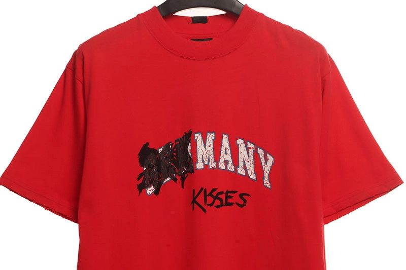 Balenciaga o1mt1gz1024 Many Kisses T-Shirt Oversized in Red Size US S / EU 44-46 / 1 - 3 Thumbnail