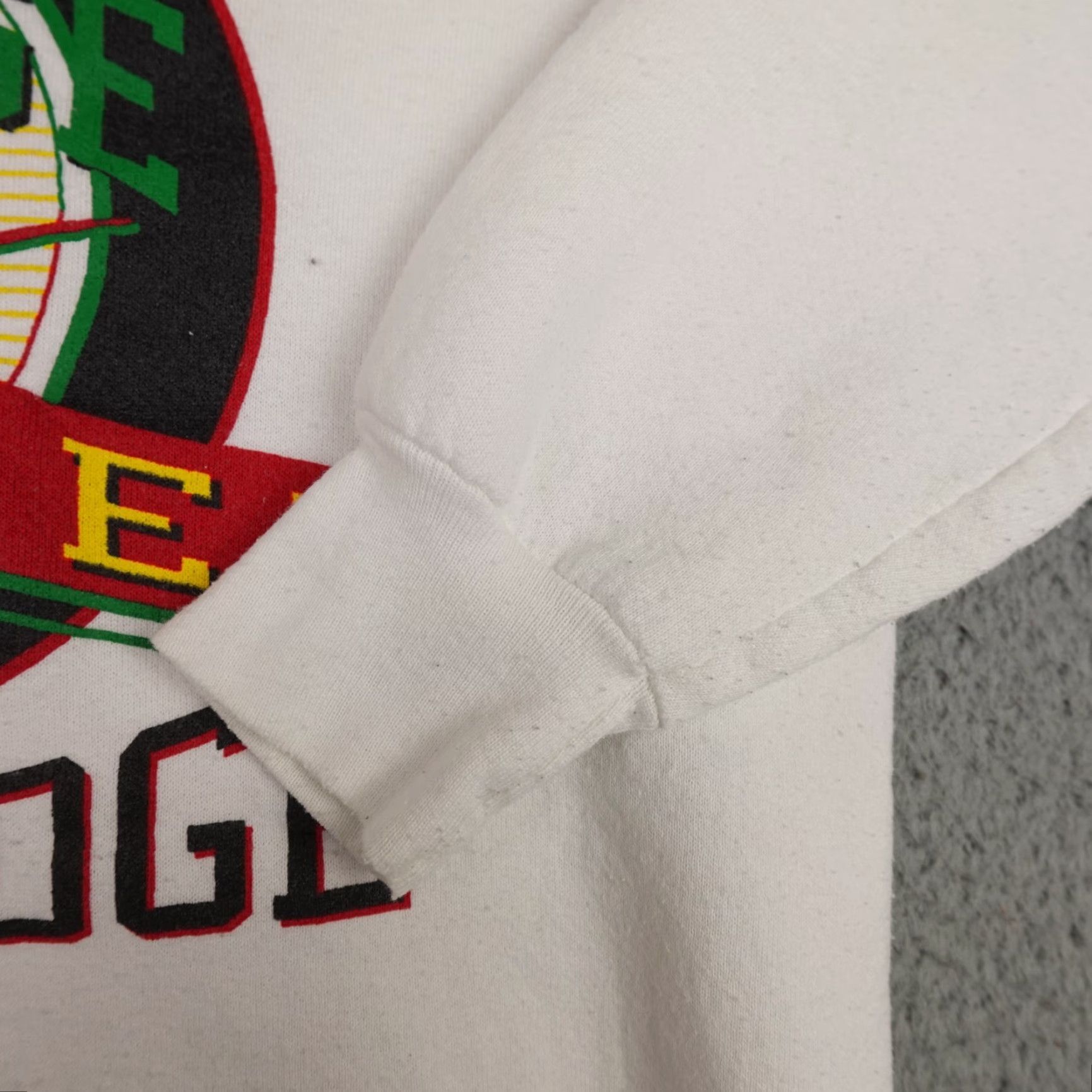 Fruit Of The Loom VINTAGE The Blacker The College Sweatshirt Mens XL White Crewneck BLM USA Made Size US XL / EU 56 / 4 - 6 Thumbnail