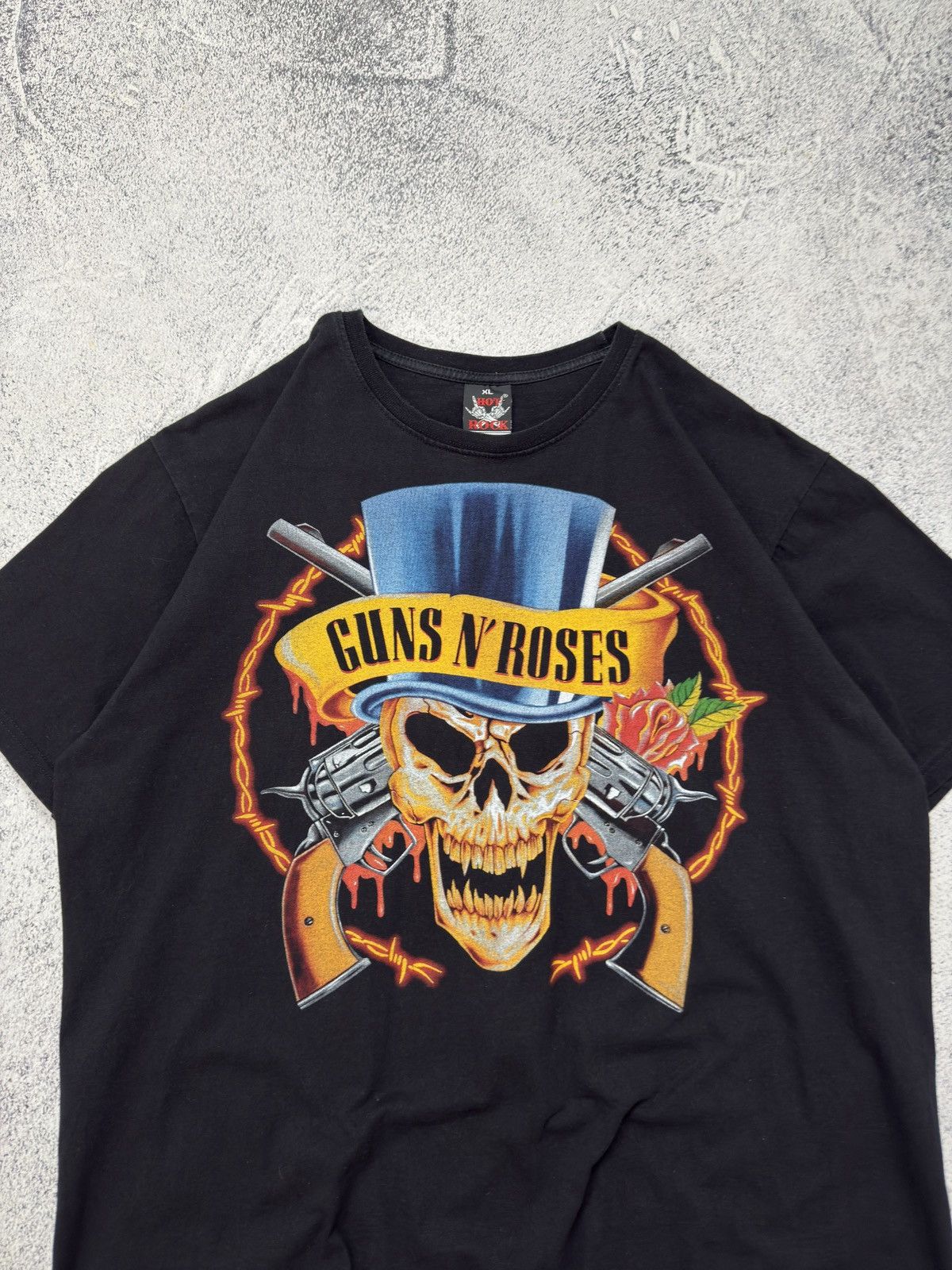 Guns N' Roses VINTAGE 90s GUNS N ROSES USE YOUR ILLUTION TOUR BAND T-SHIRT Size US XL / EU 56 / 4 - 4 Thumbnail