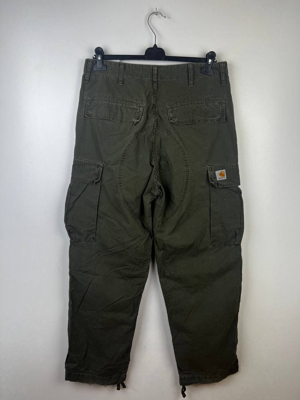 Carhartt Carhartt streetwear cargo pants size 32 Size US 32 / EU 48 - 8 Thumbnail