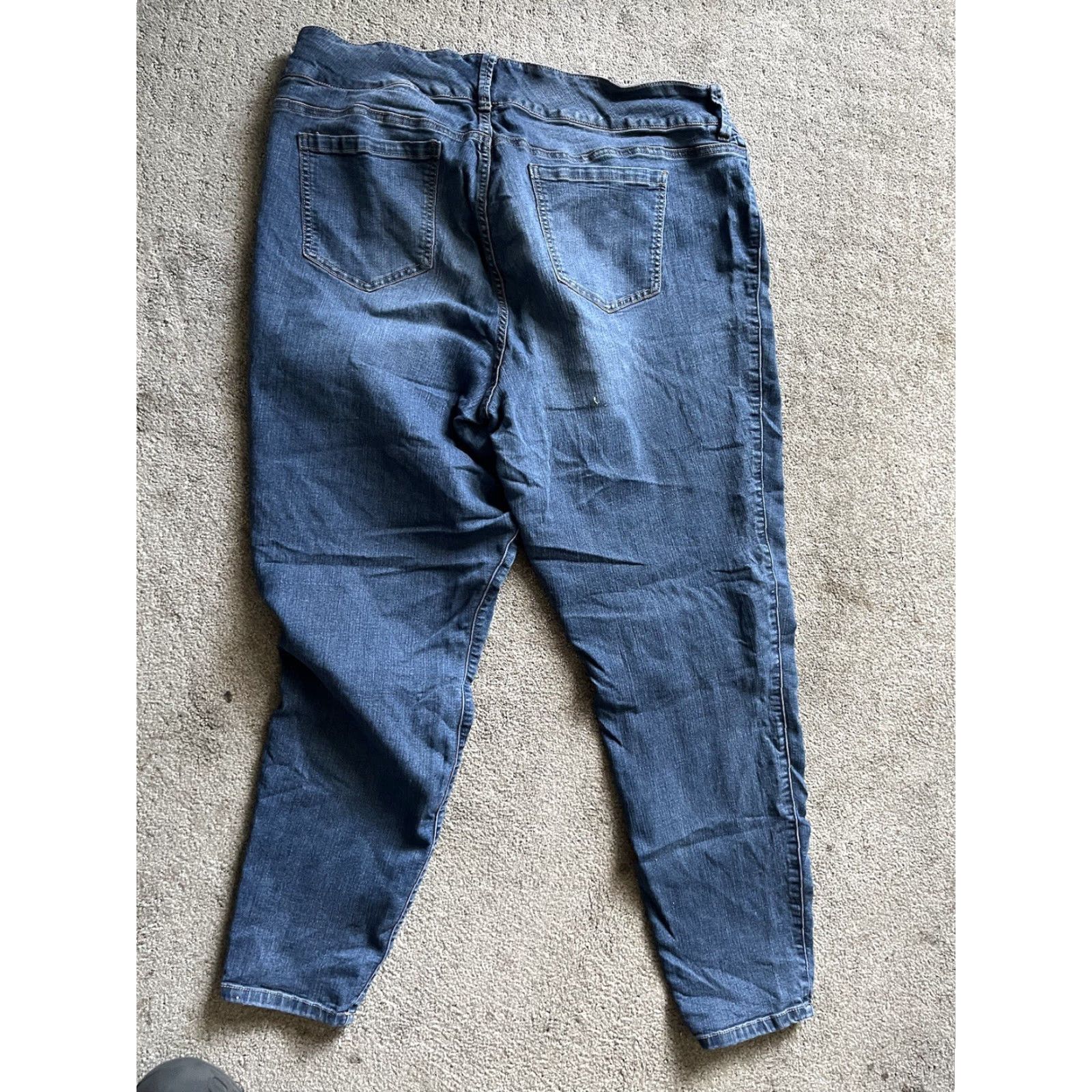 Torrid VINTAGE? No — Torrid Jeans Womens 22 Tall Blue Jegging Crop Stretch Denim Mid Rise Zip Pockets 2P Cotton Blend Dark Wash Size 40" / US 18 - 3 Thumbnail