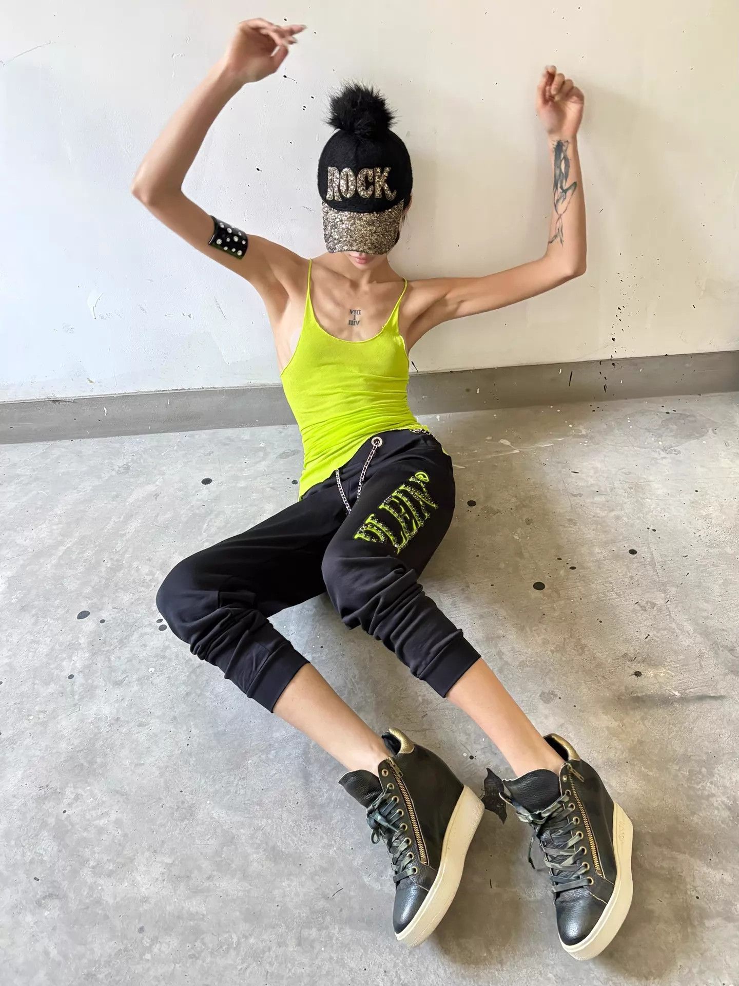 Philipp Plein PP Vintage Fluorescent Green Crystal Track Pants S Size 26" / US 2 / IT 38 - 2 Thumbnail
