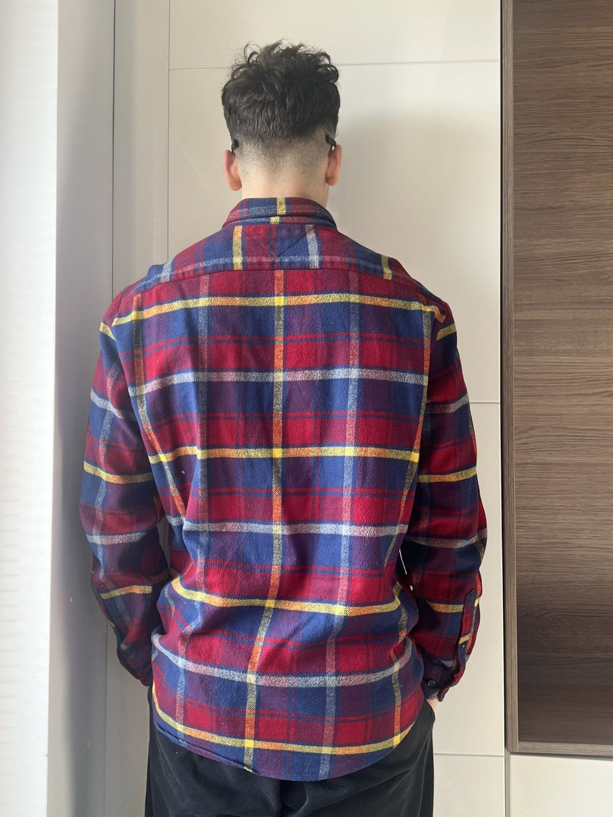 Tommy Hilfiger ‼️Tommy Hilfiger Flanel Teddy Type Sleeve Logo Shirt‼️ Size US XL / EU 56 / 4 - 11 Thumbnail