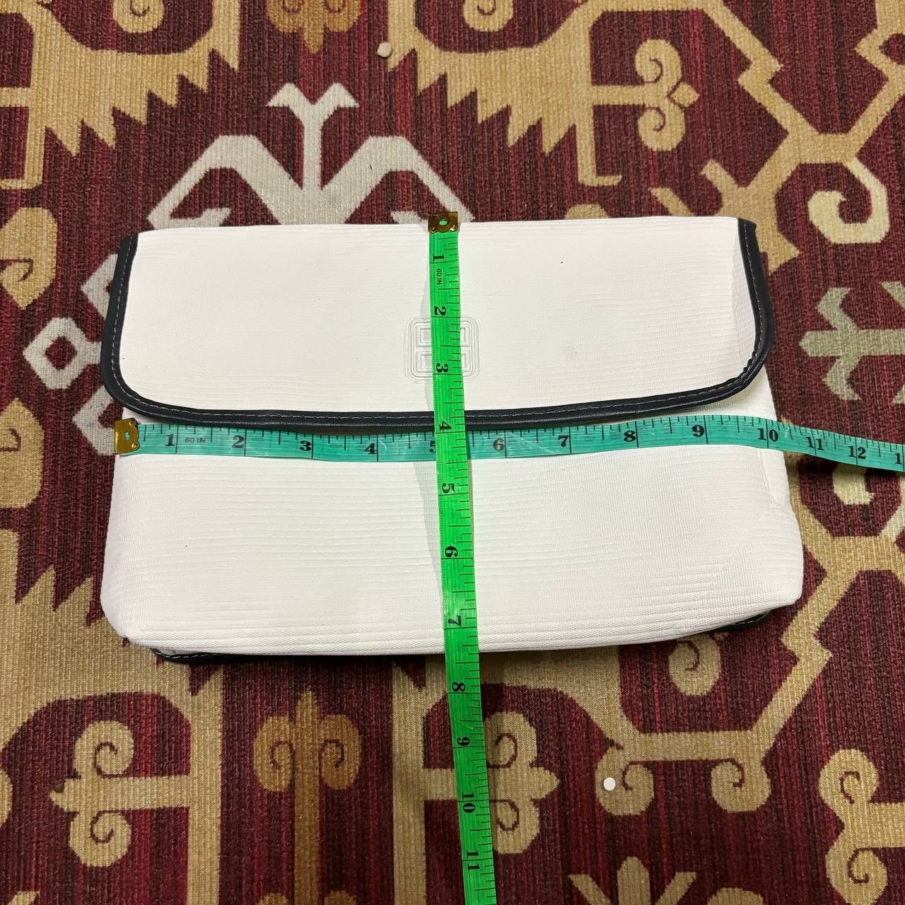 Givenchy Pochette Givenchy White Clutch Bag Size ONE SIZE - 12 Thumbnail