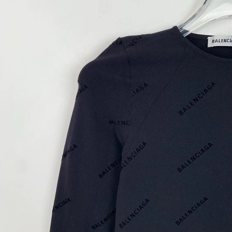 Balenciaga Balenciaga Black logo full print knit sweater Size US S / EU 44-46 / 1 - 3 Thumbnail