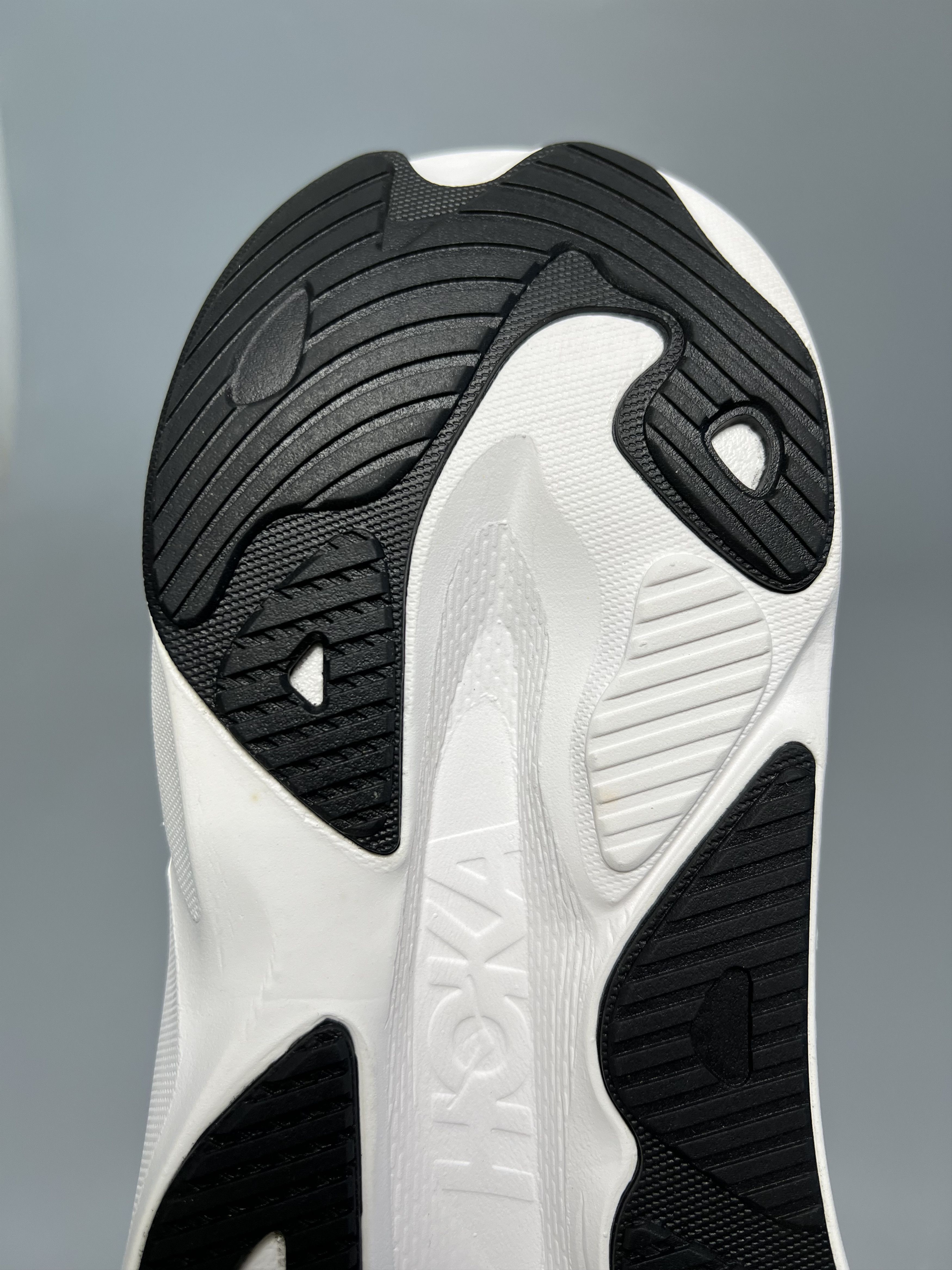 Hoka 11D Hoka One One Skyflow Wide Running Shoes Gym Walking Size US 11 / IT 41 - 13 Thumbnail