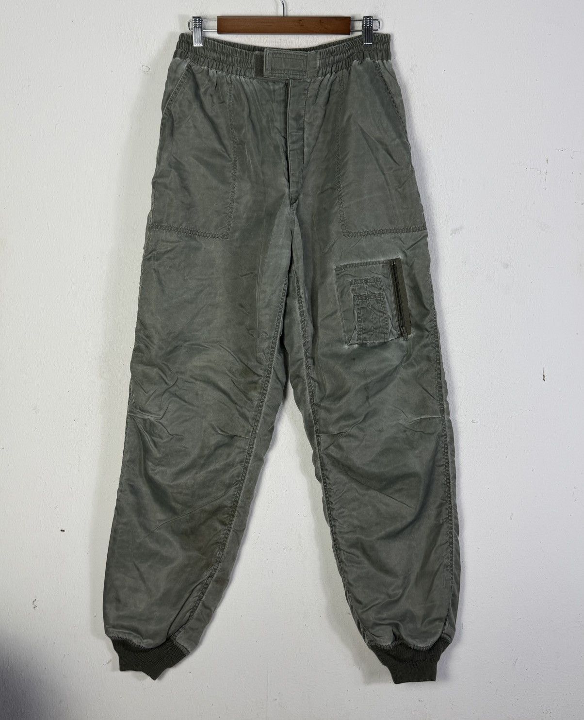 Japanese Brand Vintage Military Elasticated Cuffs Zipperd Pocket Size US 30 / EU 46 - 3 Thumbnail