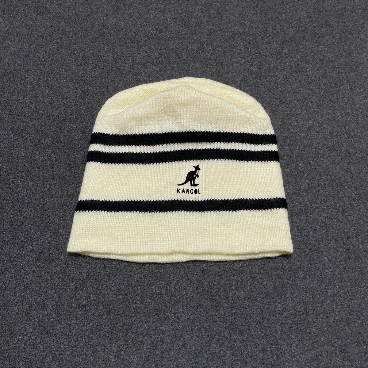 Kangol Vintage Kangol Stripe Beanie Hat Size ONE SIZE - 1 Thumbnail