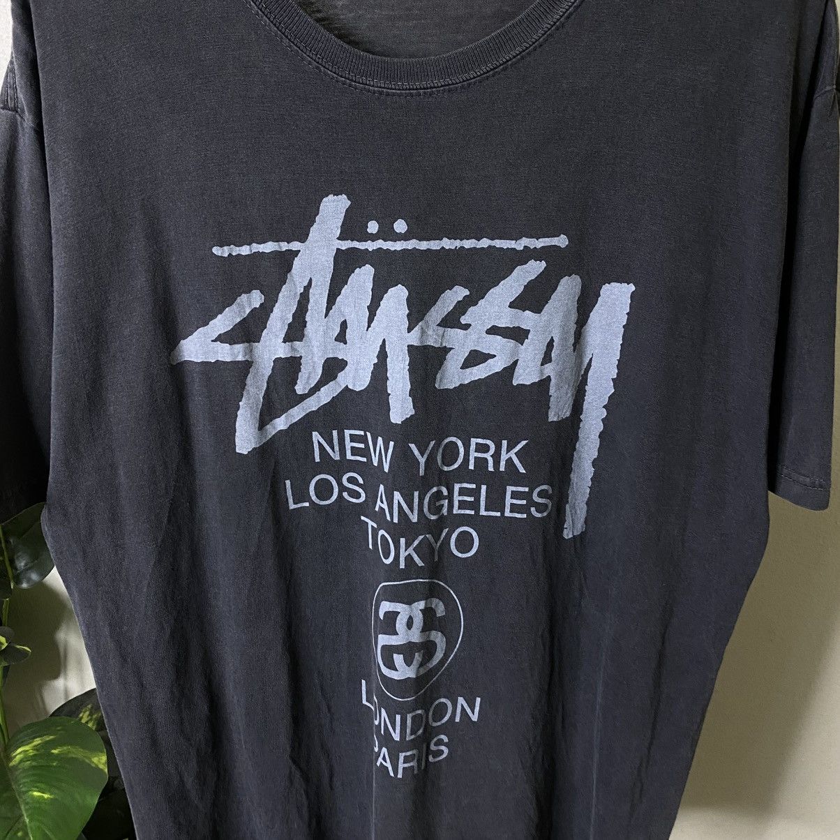 Stussy Vintage Y2K Stussy Tour Washed Gray T Shirt Size US XL / EU 56 / 4 - 2 Thumbnail