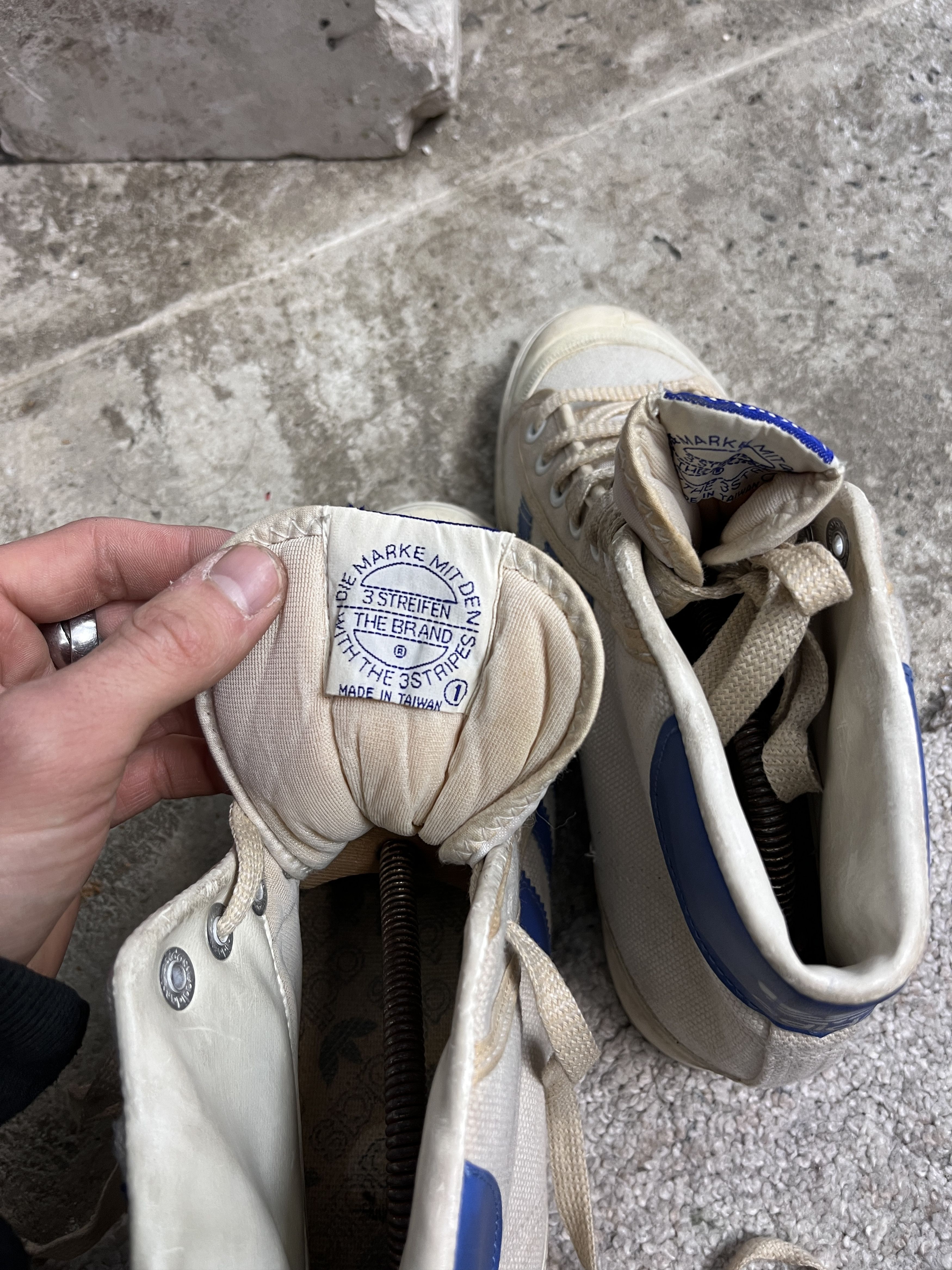 Adidas 1980s ADIDAS CANVAS HIGH TOP ROLLER SKATE SNEAKERS - 5134 Size US 10 / EU 43 - 7 Thumbnail