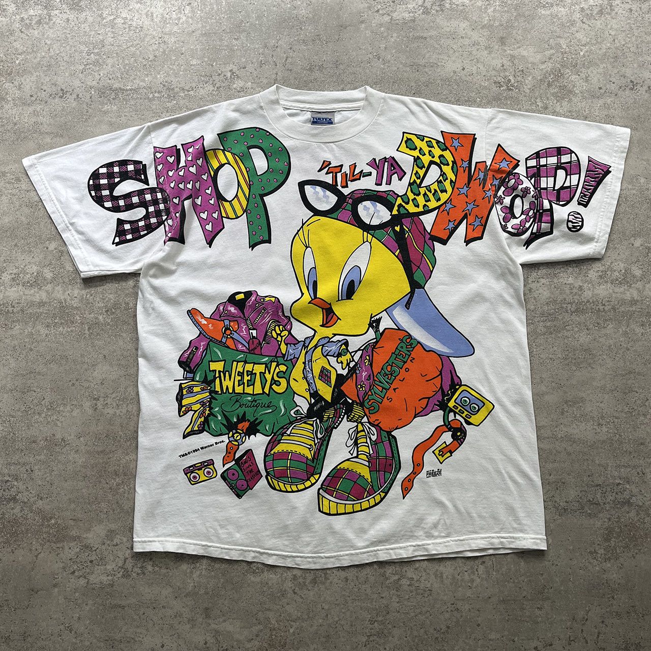 Tultex × Vintage × Warner Bros VTG 90s LOONEY TUNES TWEETY 1994 ALL OVER PRINT AOP T-SHIRT Size US XL / EU 56 / 4 - 1 Thumbnail