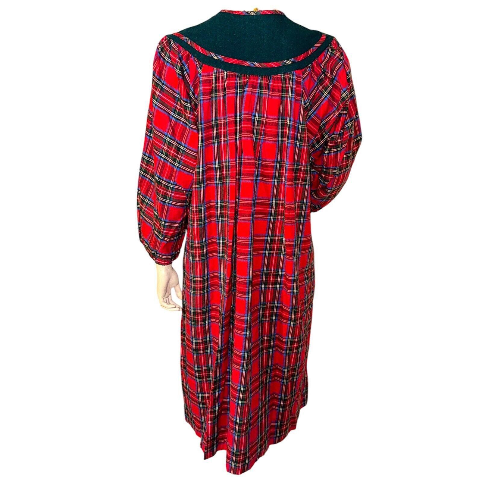 Designer Vintage Models Coat Snap Up Red Flannel House Dress Robe XL Size ONE SIZE - 6 Thumbnail