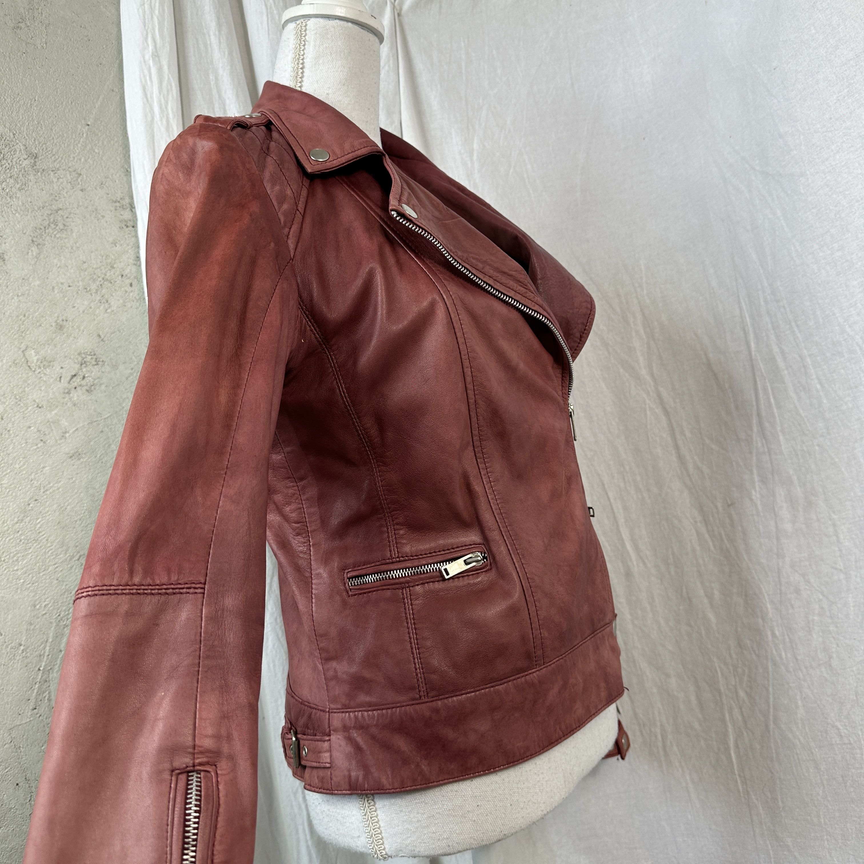 Vintage Vintage Avant Garde Y2K Biker Moto Cherry Red Faded Jacket Size US S / EU 44-46 / 1 - 4 Thumbnail