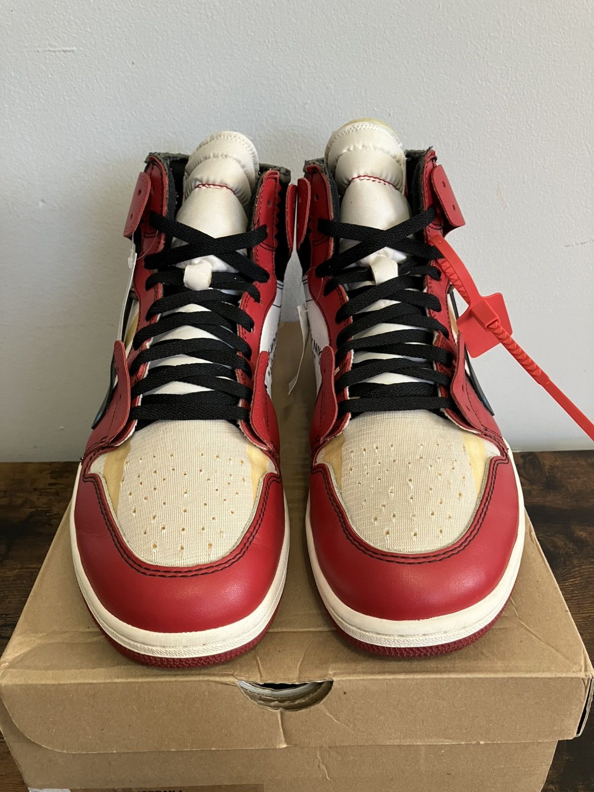 Jordan Brand × Off-White Size 13 - Jordan 1 Retro OG x Off-White High Chicago Size US 13 / EU 46 - 6 Thumbnail