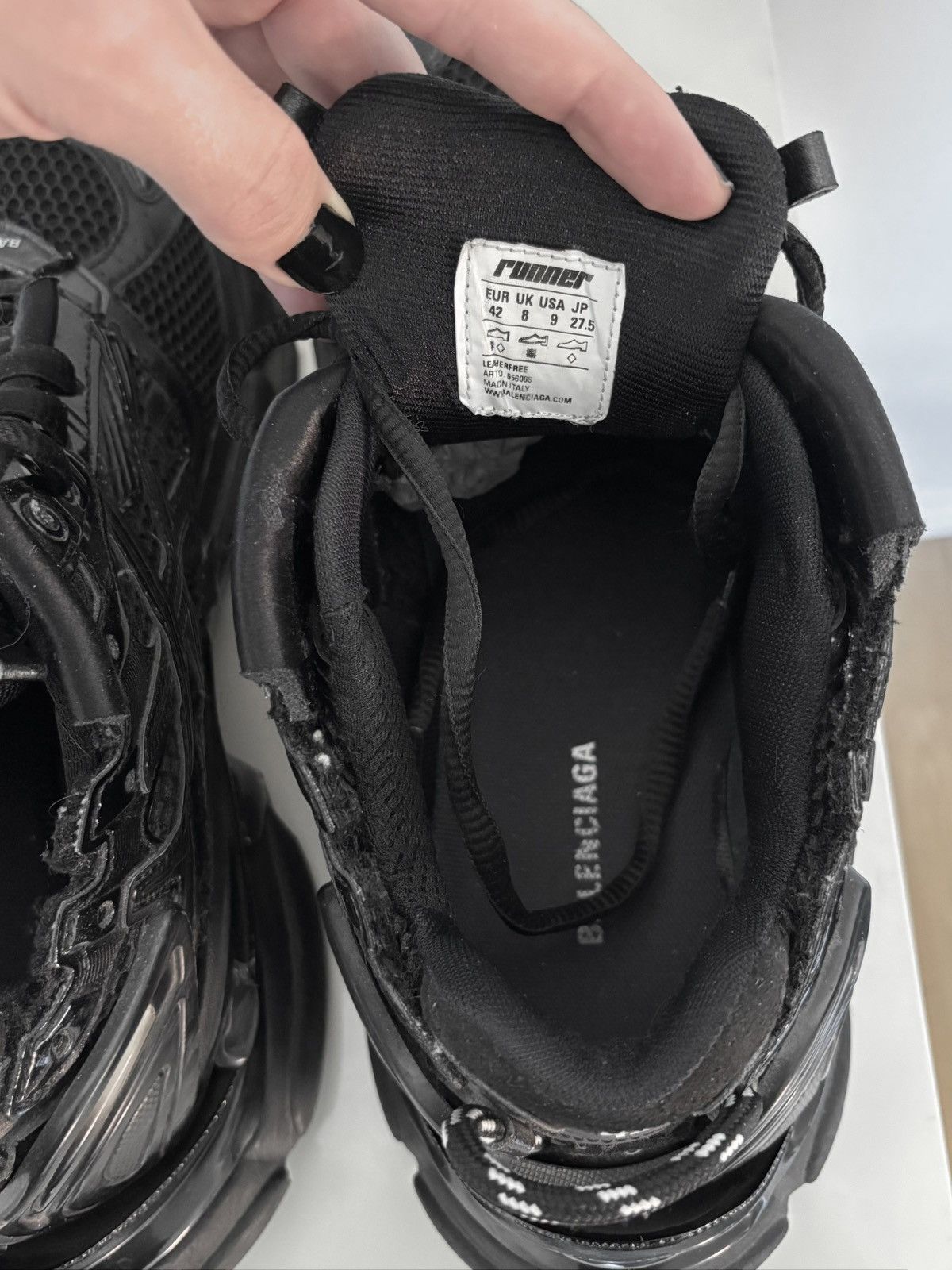 Balenciaga Balenciaga Runner Triple Black Size US 9 / EU 42 - 6 Thumbnail