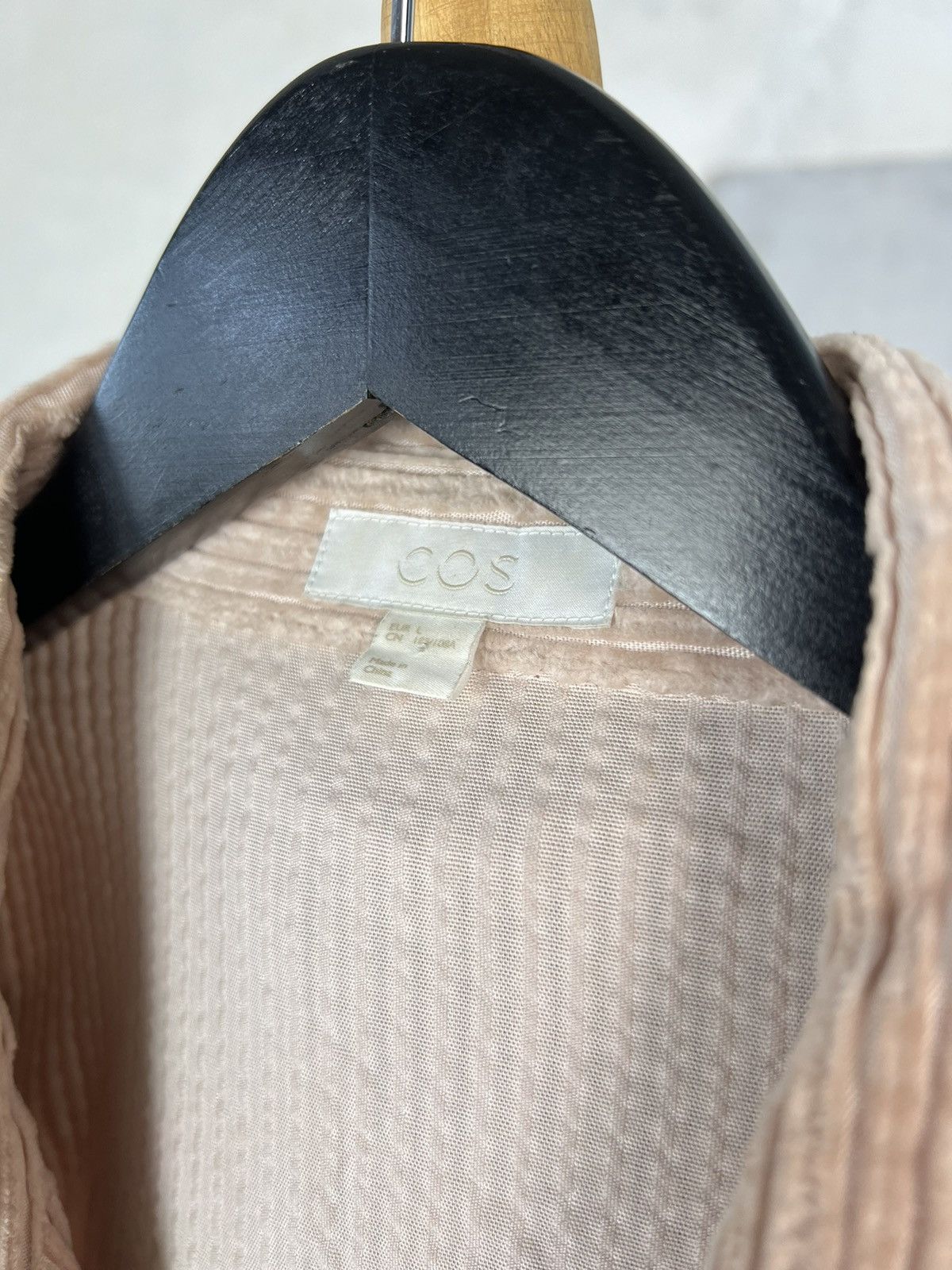 Cos Cos Pink Velvet Overshirt Size M - L Size US L / EU 52-54 / 3 - 5 Thumbnail