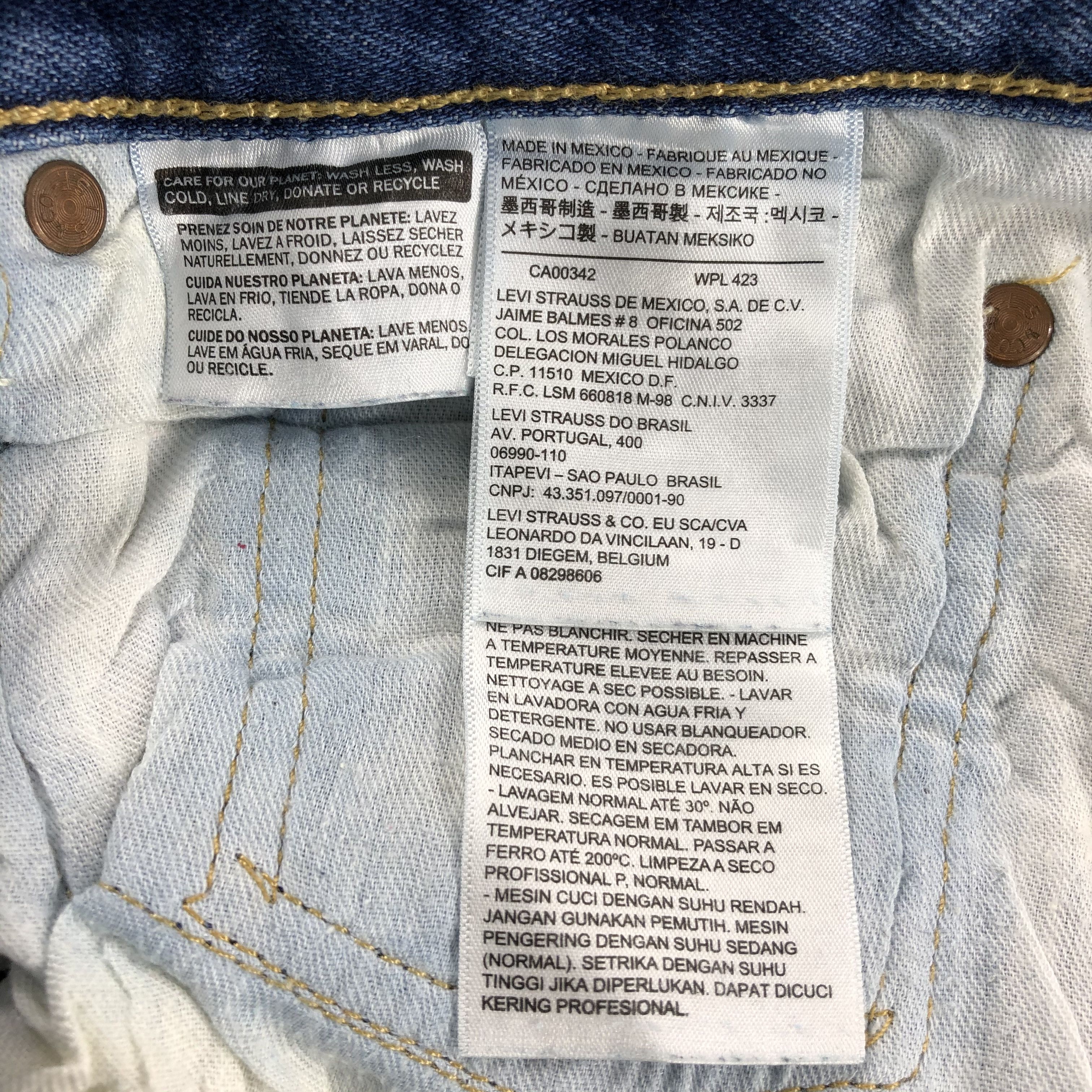 Levi's × Vintage Vintage Light Wash Levis 501 Jeans-JM992 Size US 35 - 9 Thumbnail