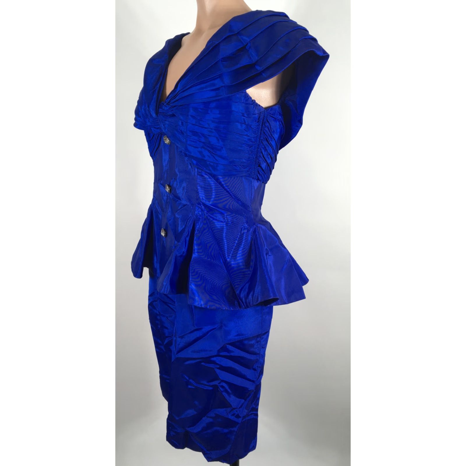 luxury evening dresses Luxury Elegant Evening Gown Dress with Long Sheer Sleeves – FineLook