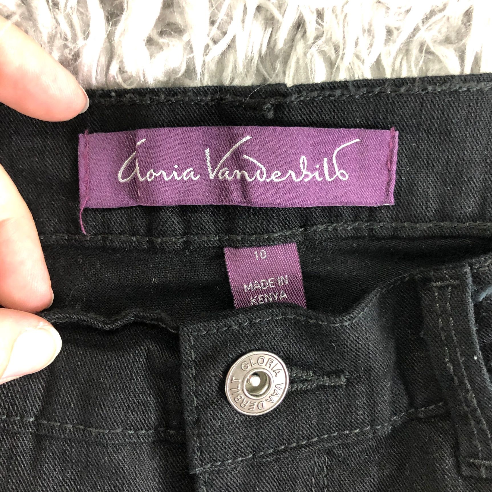 Gloria Vanderbilt Gloria Vanderbilt Amanda Jeans Dark Wash Black Denim Womens Size 10 Mid Rise 30x30 Regular Straight Pocket 5 Size 32" / US 10 / IT 46 - 7 Thumbnail
