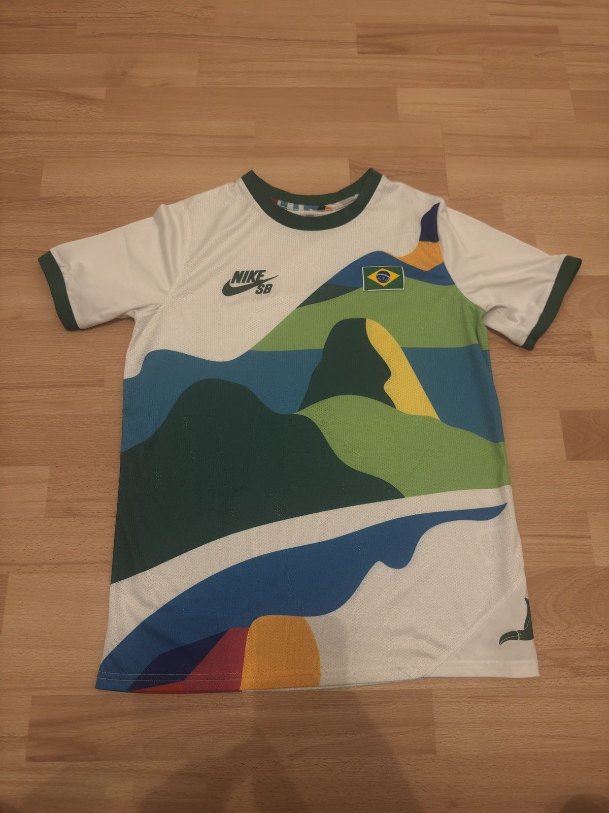 Nike SB Nike SB Brazil jersey Size US S / EU 44-46 / 1 - 1 Thumbnail
