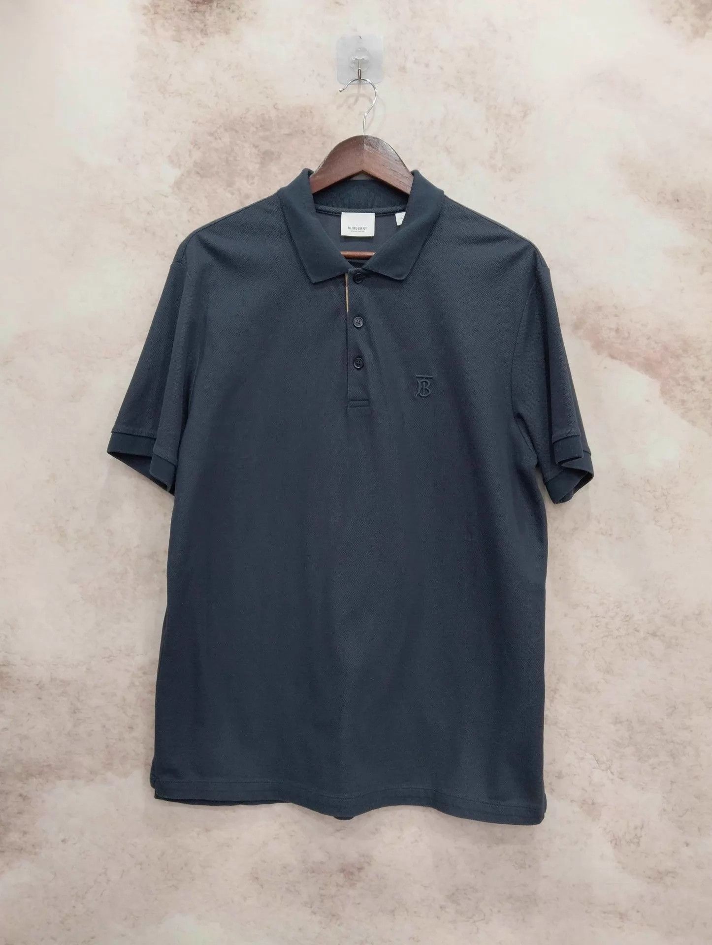 Burberry Burberry Casual Short Sleeve Polo L 95 New Size US L / EU 52-54 / 3 - 1 Thumbnail