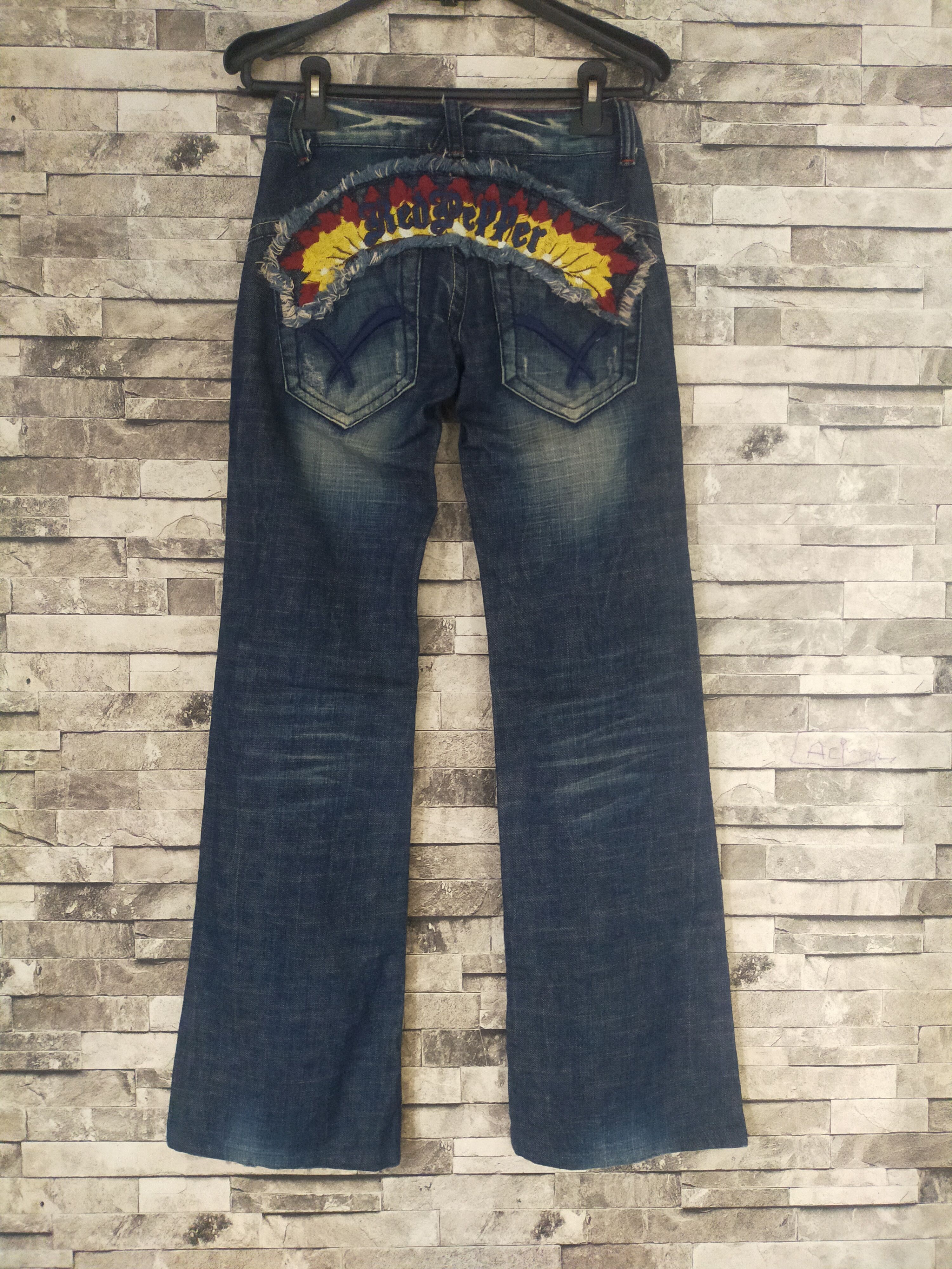 Japanese Brand Vintage red pepper gold label low rise flag flare Y2K jeans Size 24" / US 00 / IT 34 - 3 Thumbnail