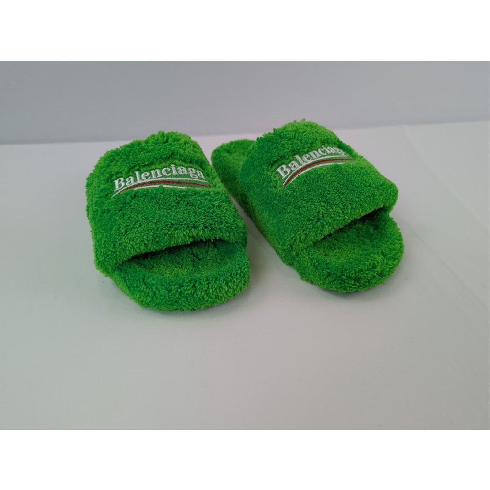 Balenciaga o1rshd1 Q:2 / Furry Political Campaign Slide Sandal in Apple Size US 11 / EU 44 - 7 Thumbnail