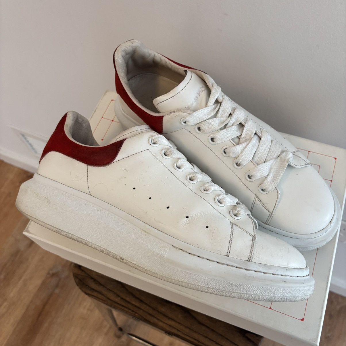 Alexander McQueen Alexander Mcqueen white red sneakers size 46 Size US 13 / EU 46 - 1 Thumbnail