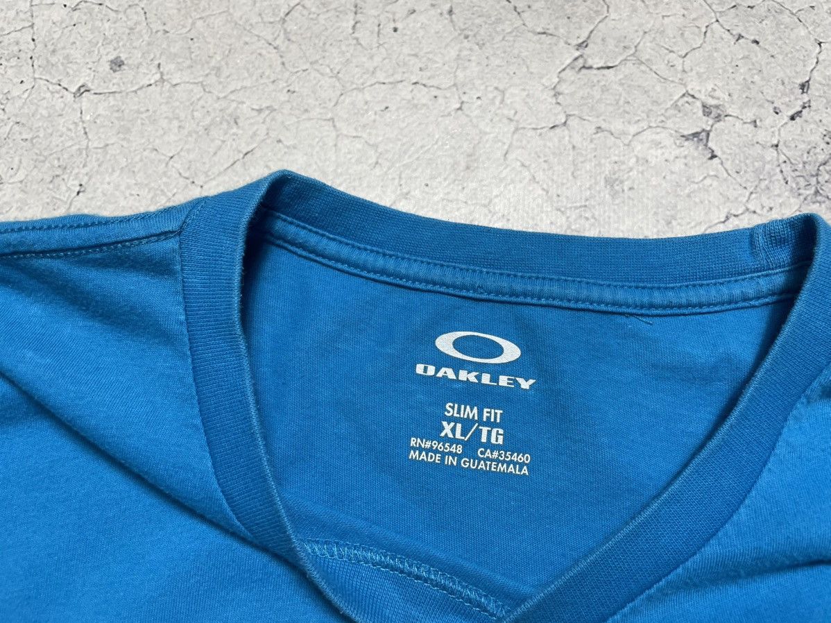 Japanese Brand × Oakley × Vintage Oakley Big Logo T-Shirt Blue Size US XL / EU 56 / 4 - 7 Thumbnail