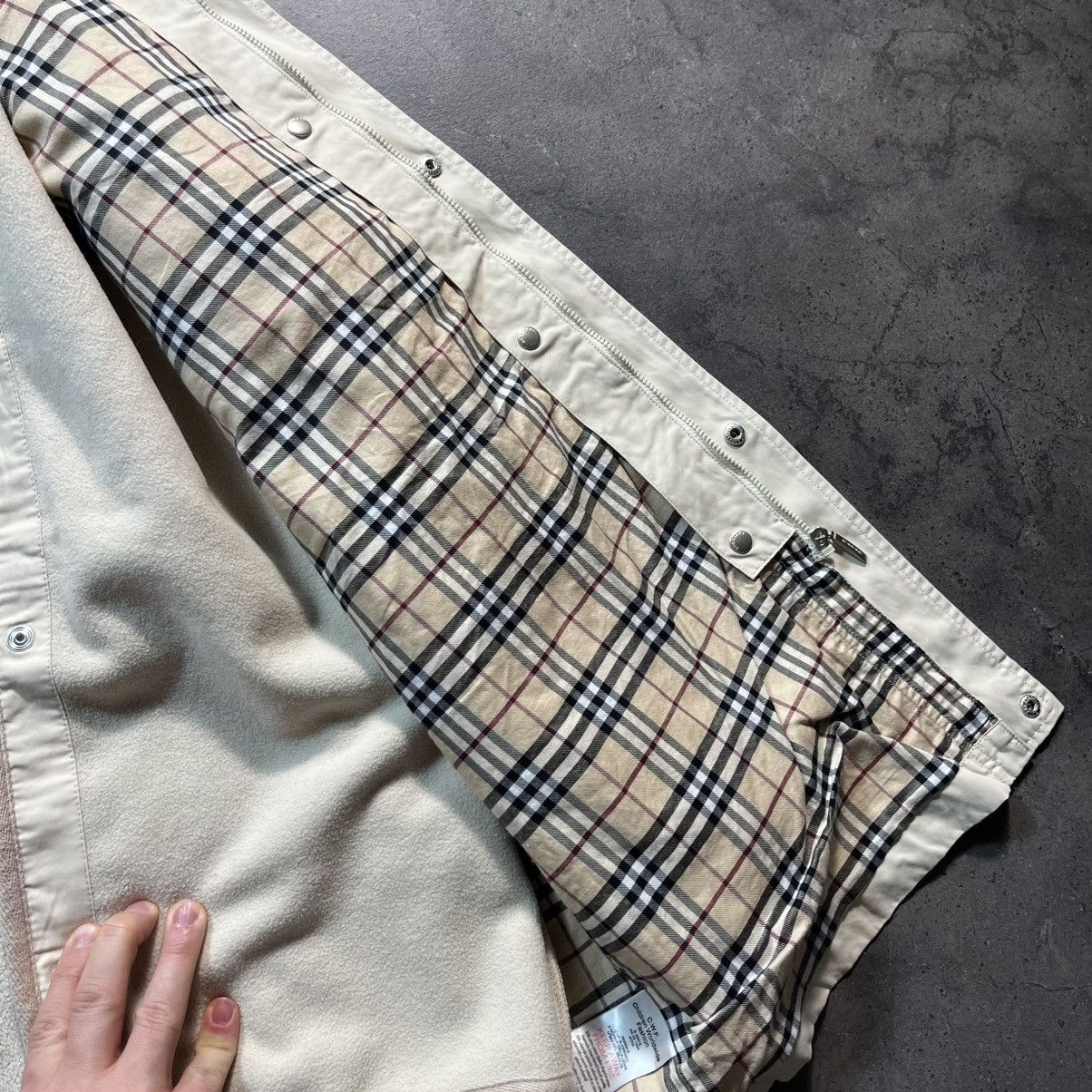 Burberry Vintage 00s Burberry London Big Logo Parka Puffer Jacket Size US S / EU 44-46 / 1 - 18 Thumbnail