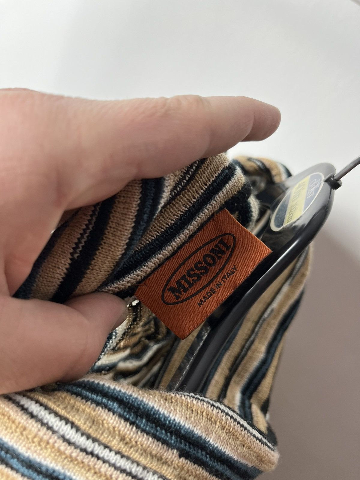 Missoni × Vintage Missoni Striped Zigzag Knit Poncho Made in Italy Wool Blend Size M / US 6-8 / IT 42-44 - 4 Thumbnail