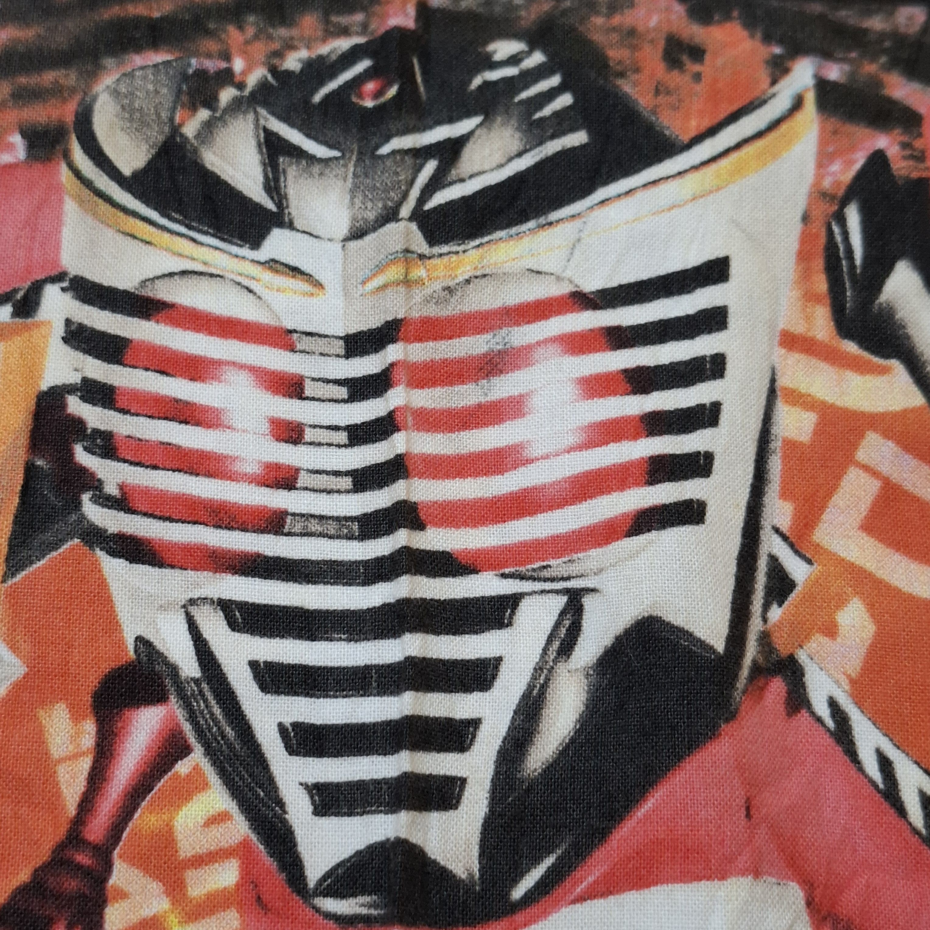 Other VERY RARE Vintage 2002 Masked Kamen Rider Ryuki Handkerchief Size ONE SIZE - 7 Thumbnail