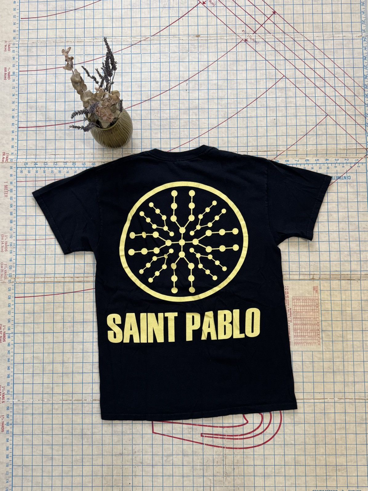 Kanye West Kanye West Saint Pablo Tee Black Size Medium Size US M / EU 48-50 / 2 - 3 Thumbnail