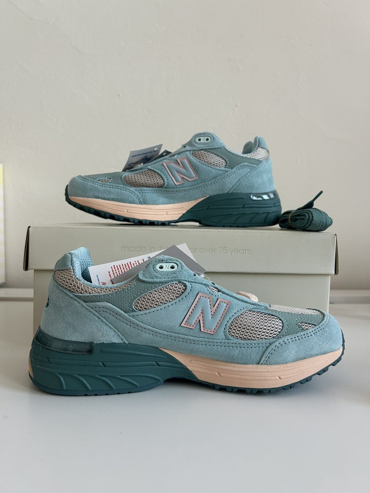 Joe Freshgoods × New Balance New Balance 993 x Joe Fresh Goods Arctic Blue Size US 7 / IT 37 - 2 Thumbnail