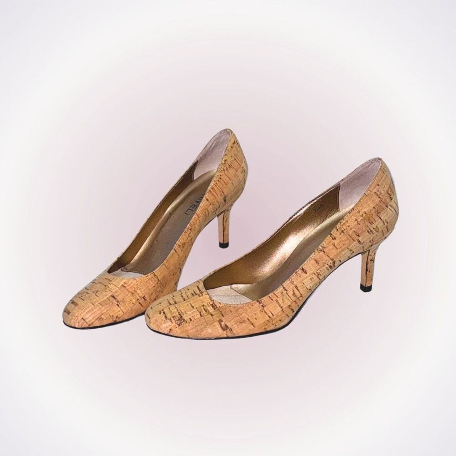 VanEli Cork Round Toe Court Heels Sz 7.5